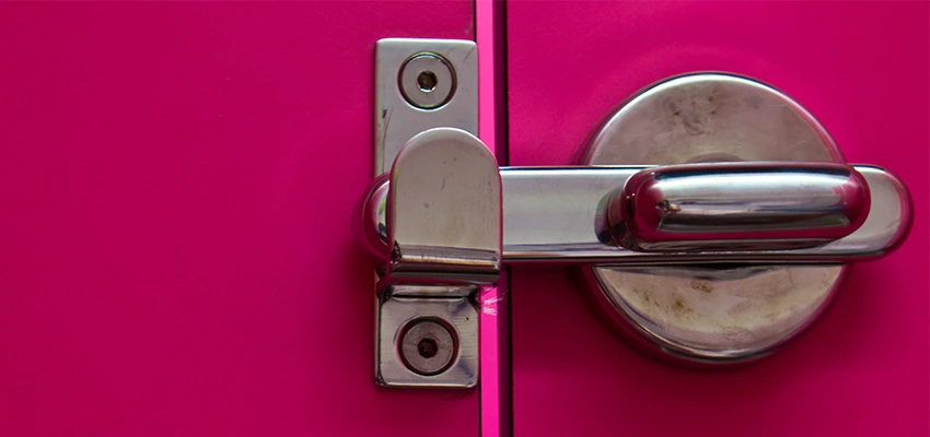 Childproof Gate Lock in Truckee, California
