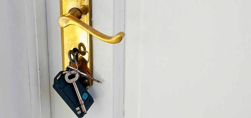Broken Door Key Extraction in Truckee, CA